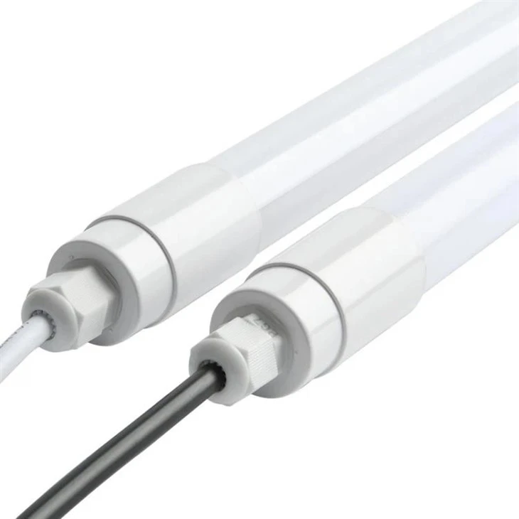 Integrated Poultry Lamp